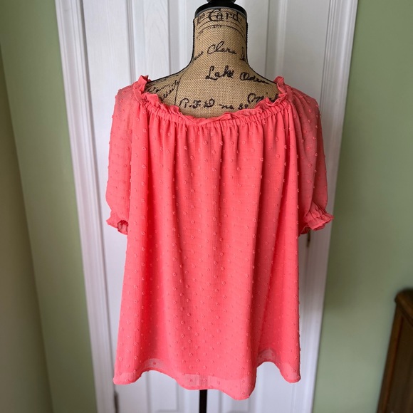 Cece Coral Square Neck Ruffled Dot Blouse | 2X - Picture 2 of 2